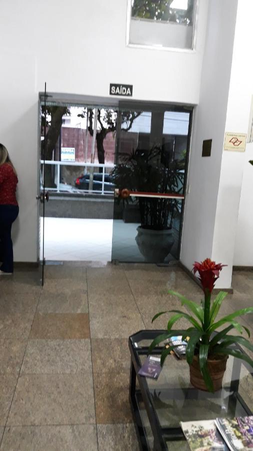 Ótimo apto em Pitangueiras à uma quadra da praia c/ 2 vagas e ar condicionado. Guarujá Exterior foto